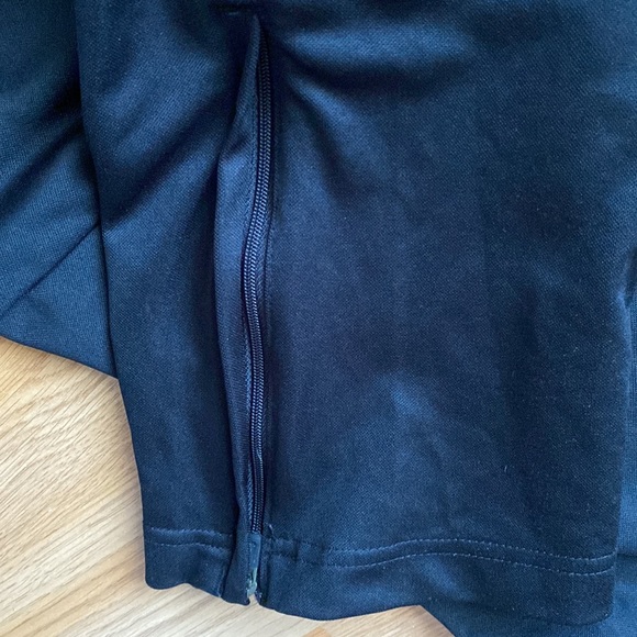 NWOT Black Nike Joggers - Picture 6 of 6